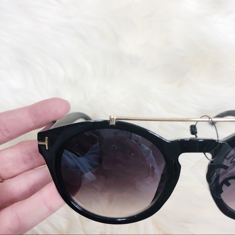 New Black Gold Metal Bridge Designer Sunglasses - Picture 5 of 7